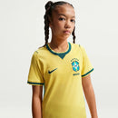 Conjunto Brasil I 2026/27 Infantil Torcedor Nike - Amarela
