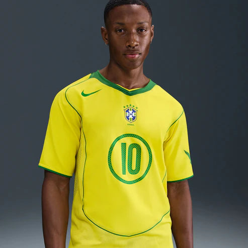 Camisa I Brasil Nike Total 90 2004 Ronaldinho Masculina